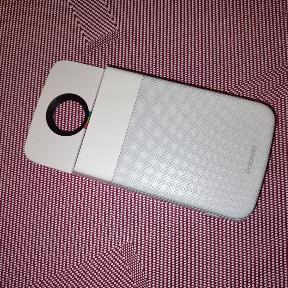 Motorola Polaroid Insta Share InstaPrint Moto Mod for Z Family of phones New